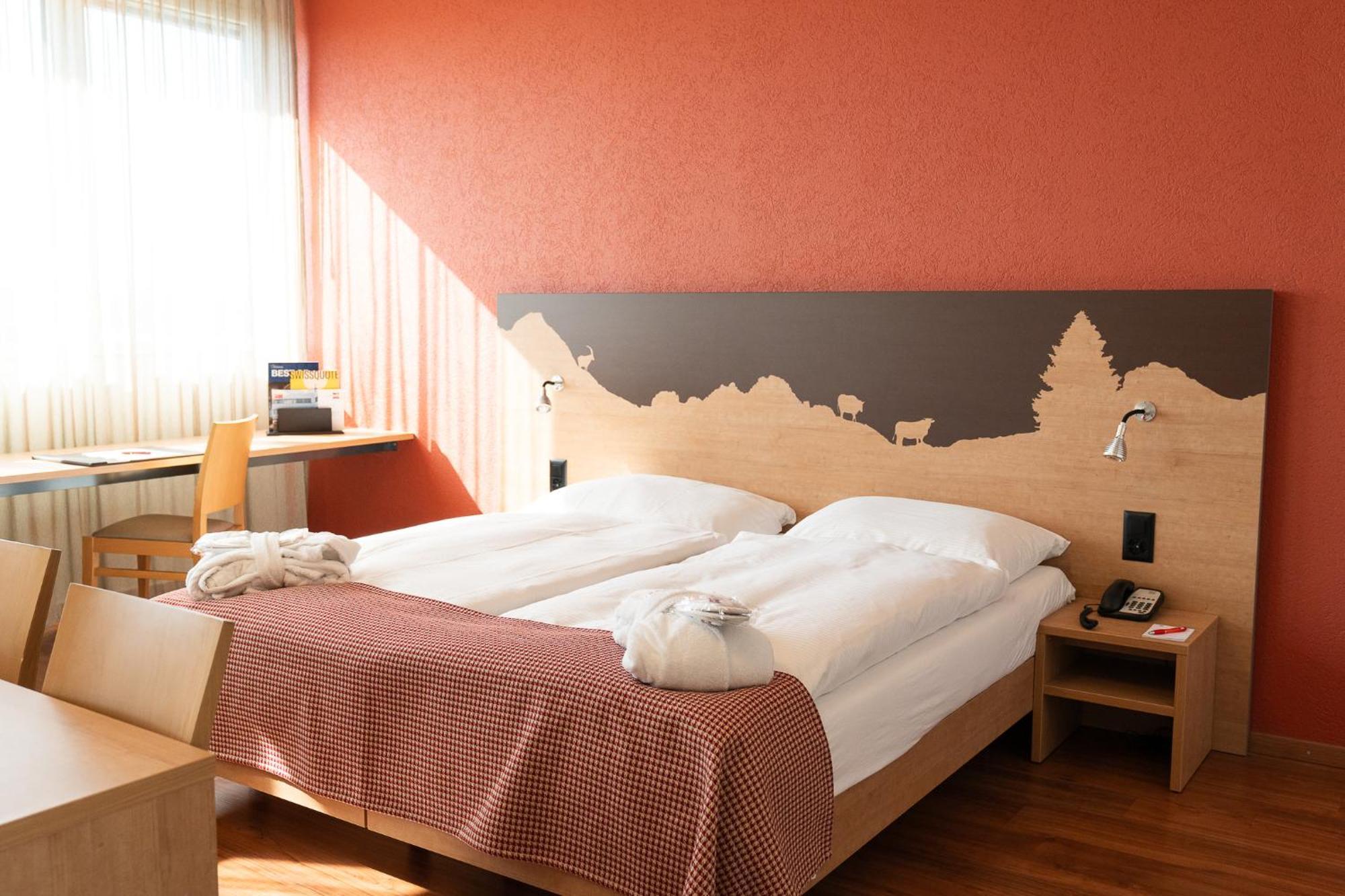 Swissever Hotel Zug Steinhausen Bilik gambar