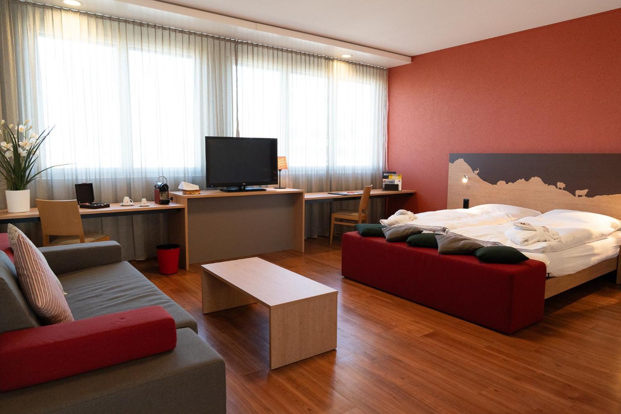 Swissever Hotel Zug Steinhausen Bilik gambar