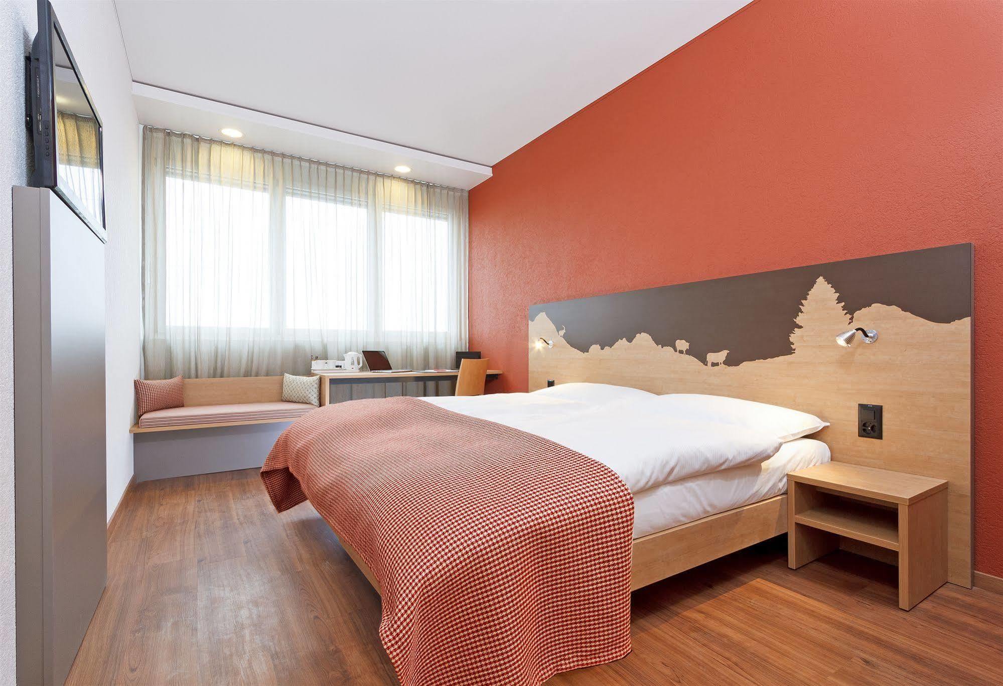 Swissever Zug Swiss Quality Hotel Luaran gambar